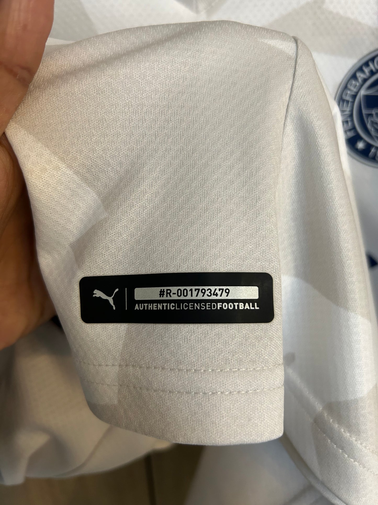 Fenerbahce S.K 2021-22 Away Shirt - Ozil #10 - M