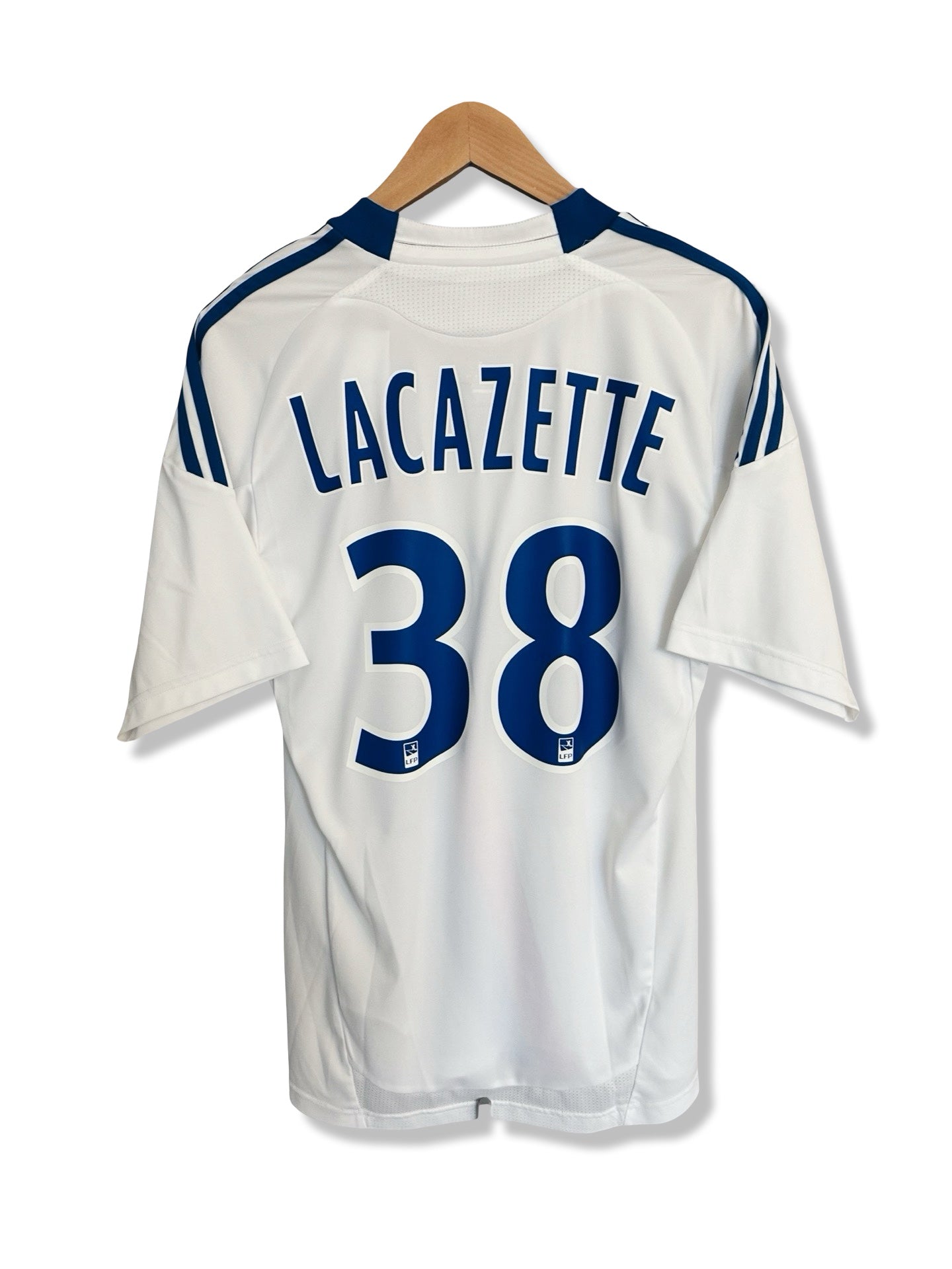 Olympique Lyon 2010-11 Home Shirt - Lacazette #38 - S