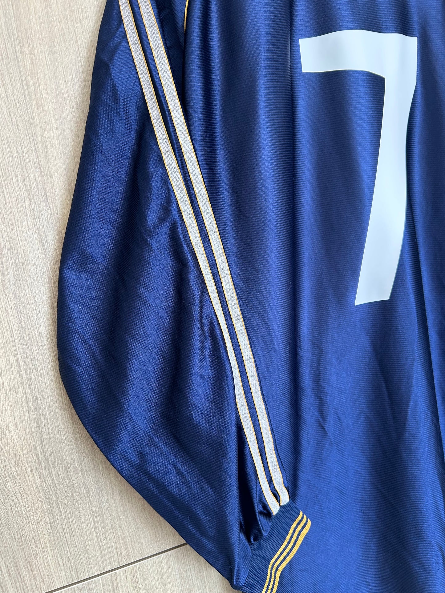 Real Madrid 1998-99 Third Shirt L/S - Raul #7 - XL