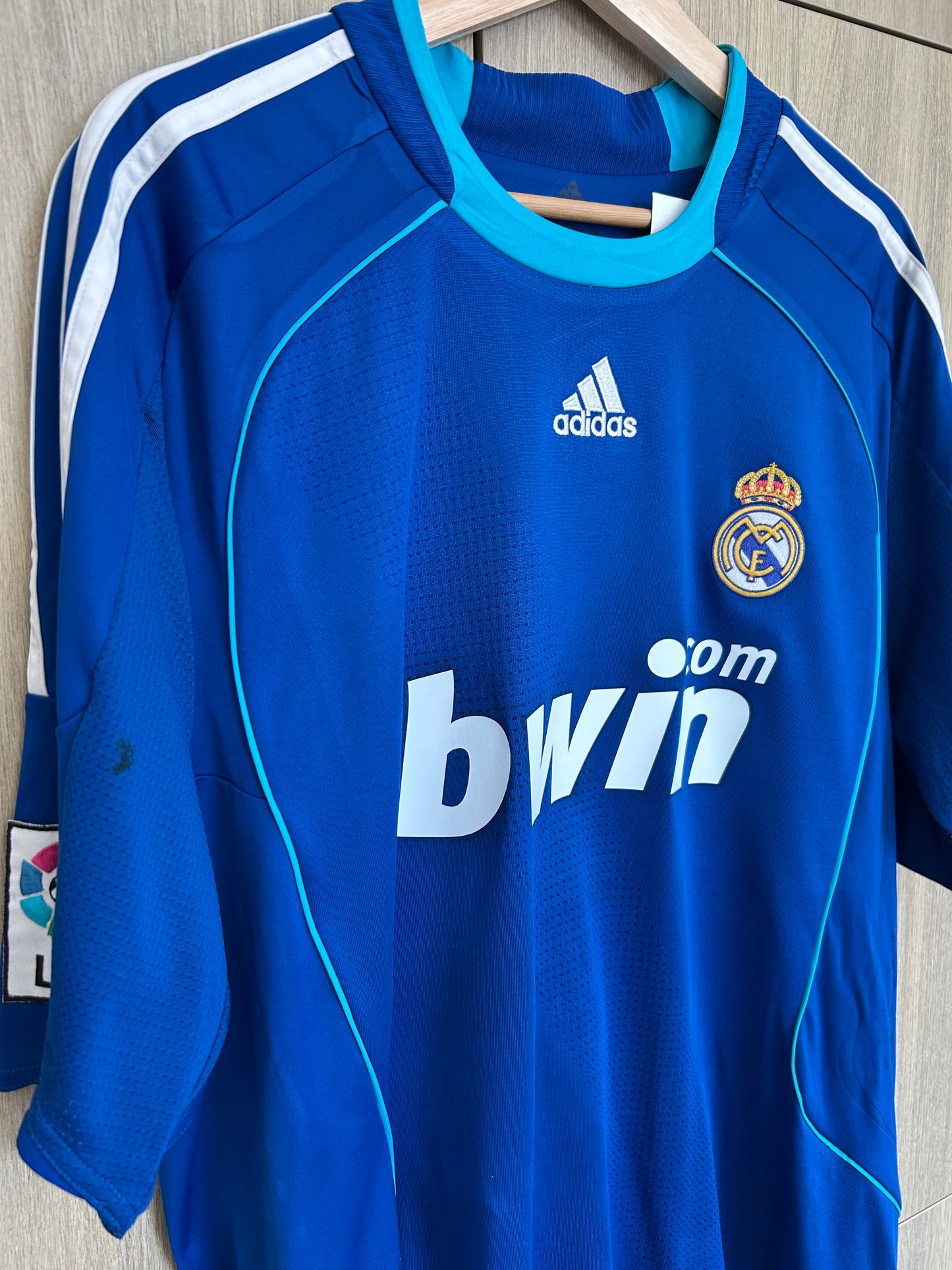 Real Madrid 2008-09 Away Shirt - V. Nistelrooy #17 - XL